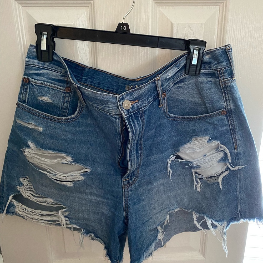 American Eagle denim shorts zipper fly